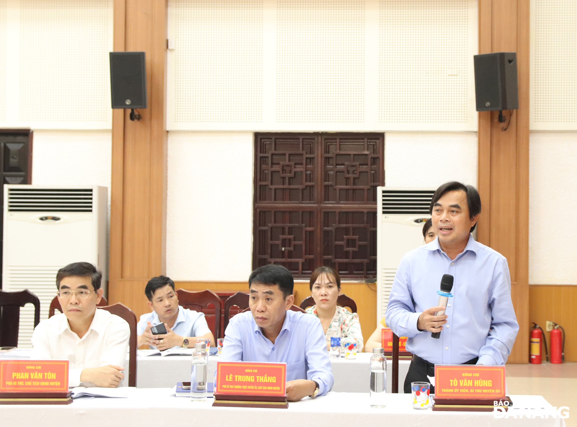 thuong truc hdnd thanh pho lam viec voi hoa vang 1