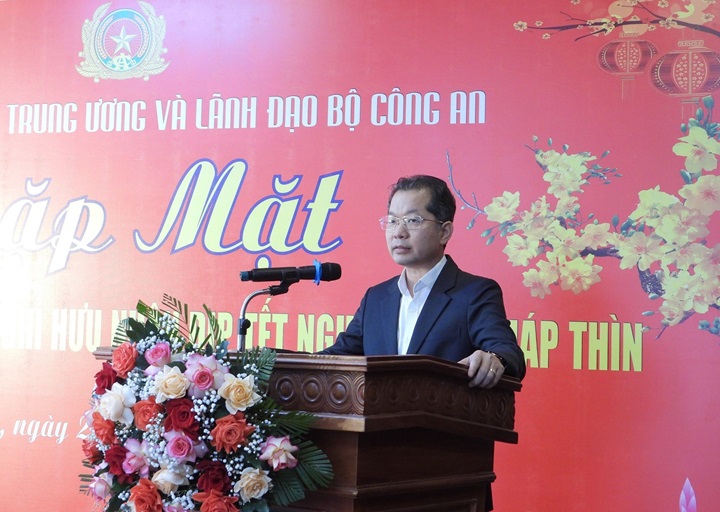 thuong tuong tran quoc to chuc tet thanh pho 2