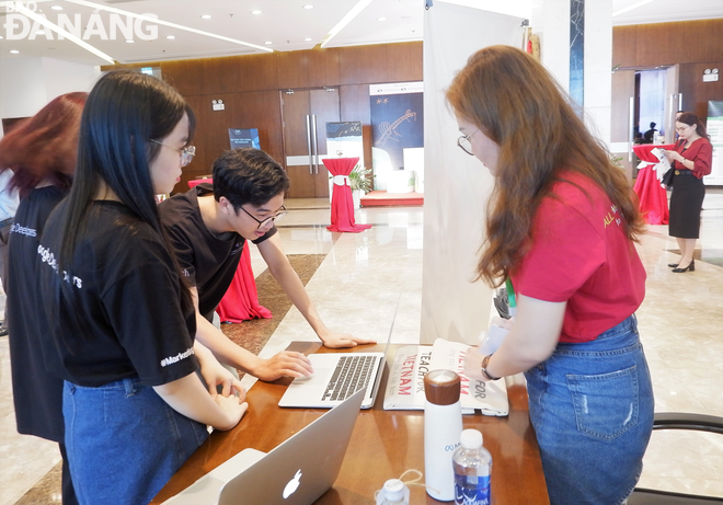 tieng anh 0512