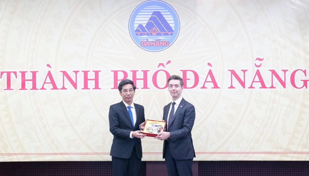 tiep dai su cac nuoc lien minh chau au eu 2