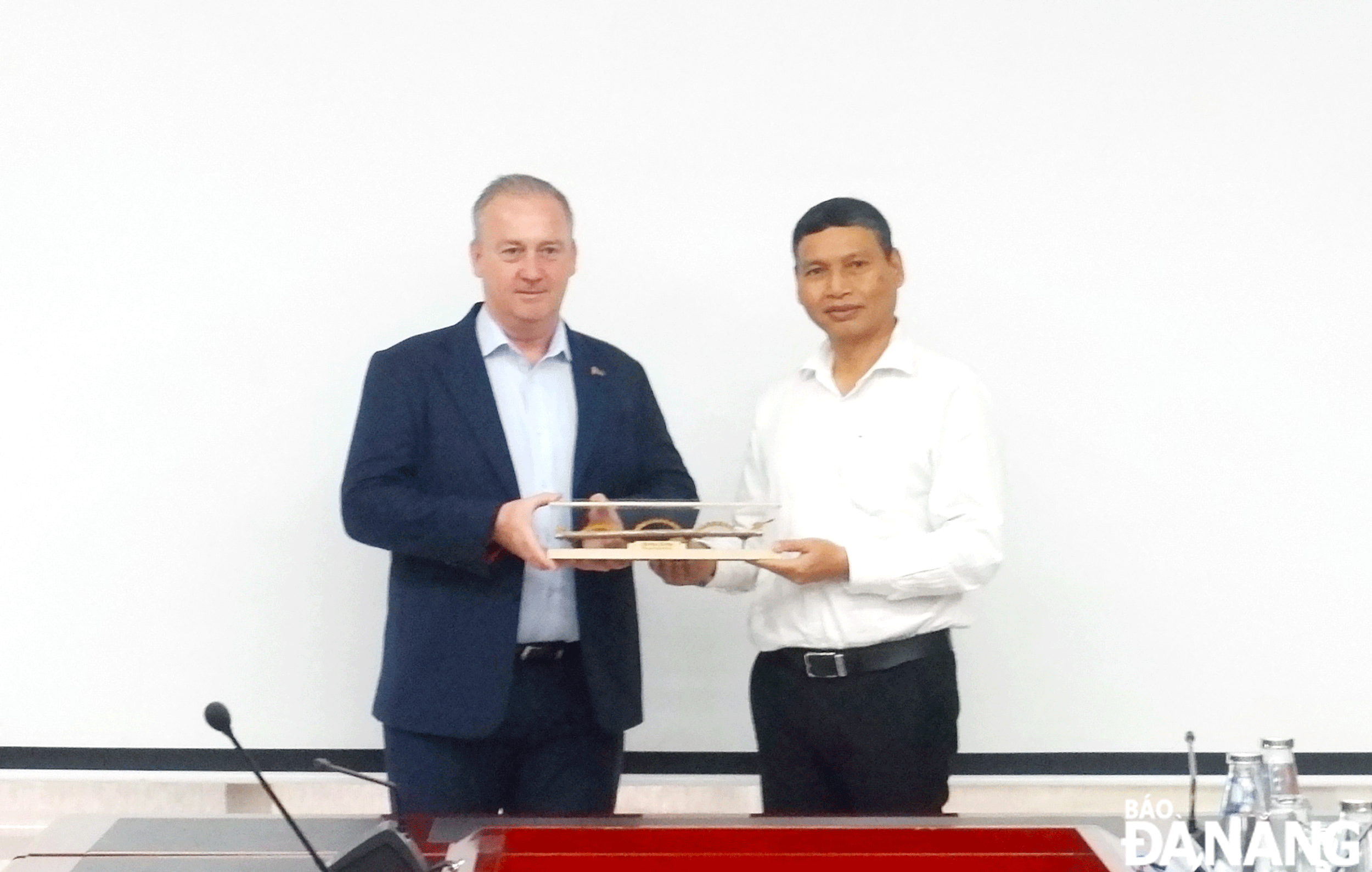 tiep doan truong bang arizona