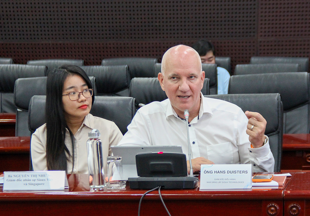 tiep nha sang lap sioux technologies 4