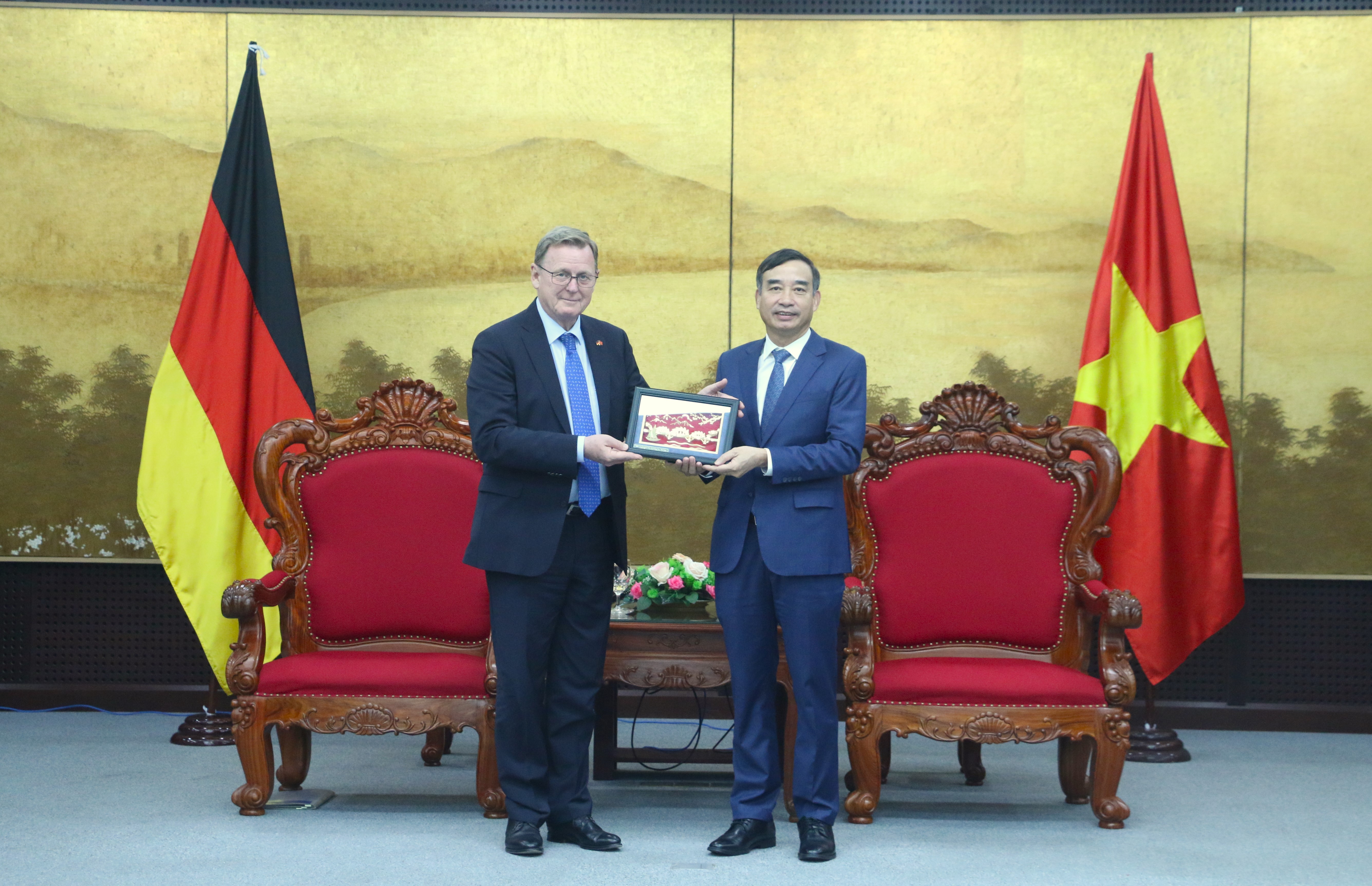 tiep thu hien bang thuringen