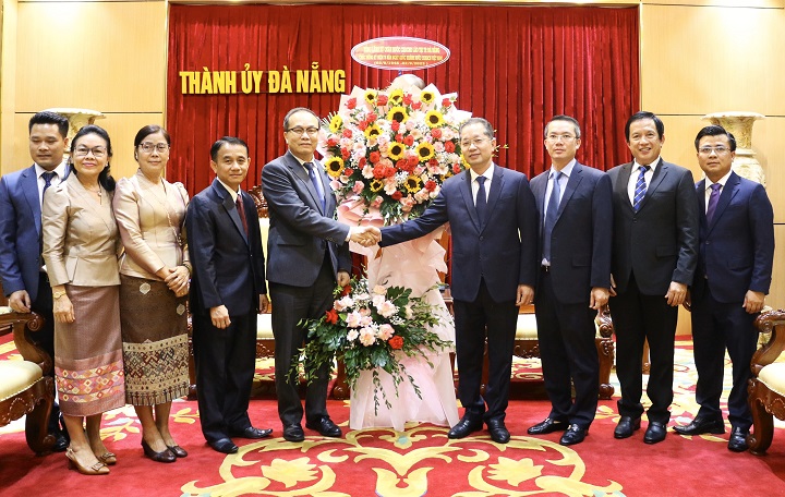 tiep tong lanh su lao 3108