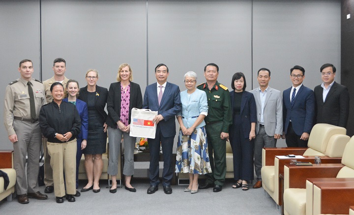 tiep tong lanh su quan hoa ky tai tp hcm 1