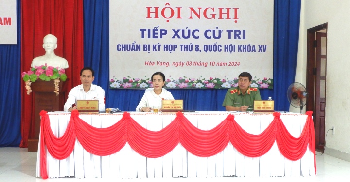 tiep xuc cu tri hoa vang ngay 031024 2