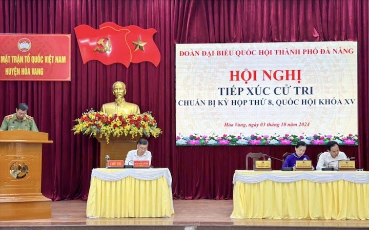 tiep xuc cu tri hoa vang ngay 031024