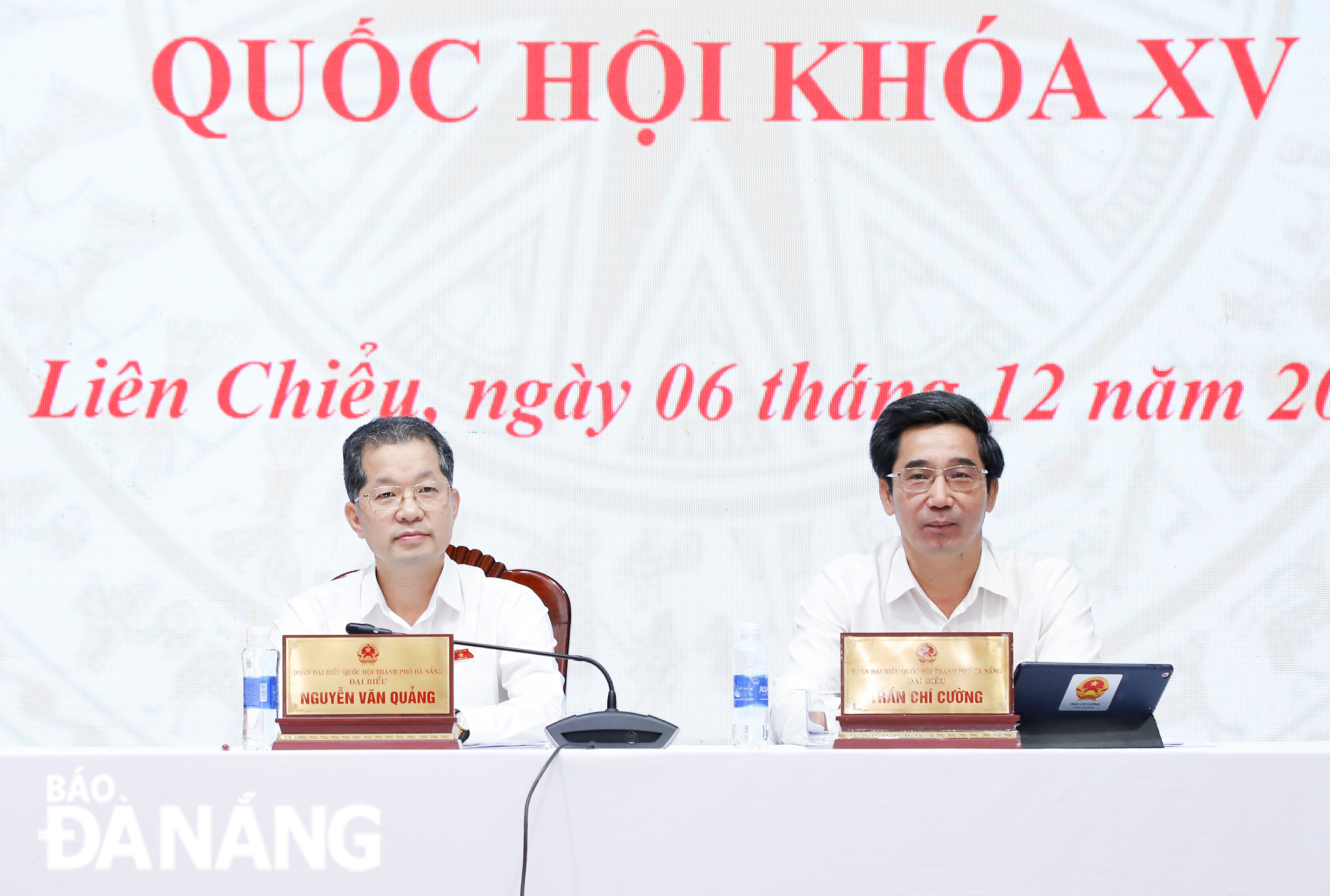 tiep xuc cu tri ngay 0612 1