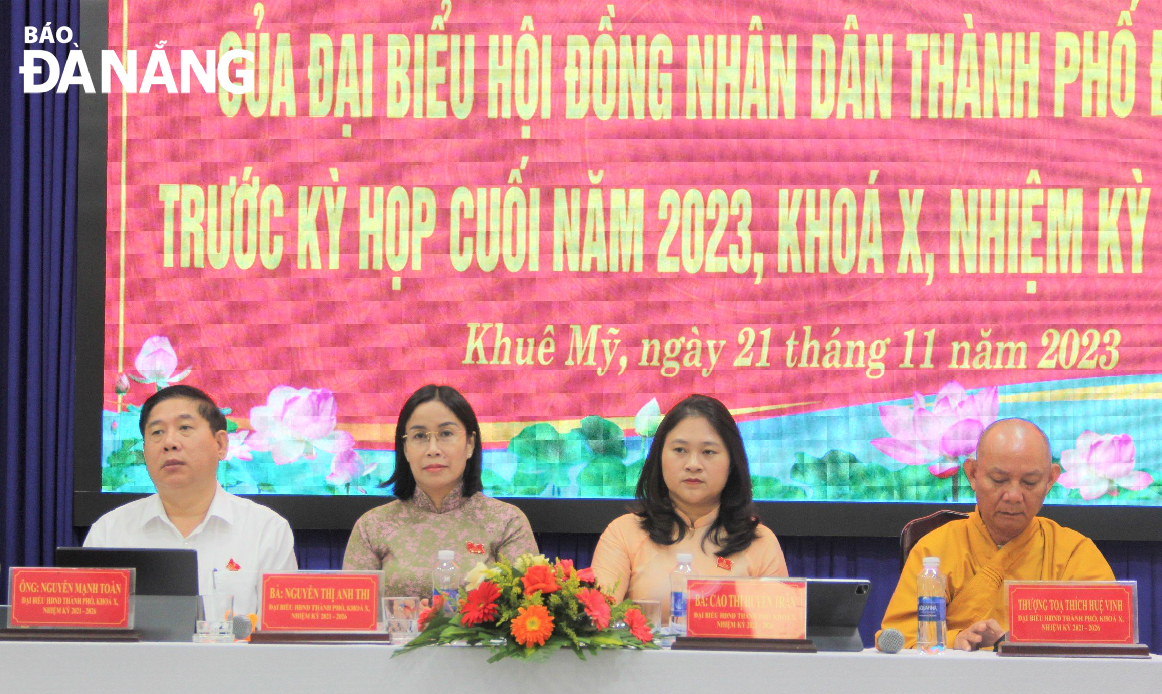 tiep xuc cu tri ngay 2111 2
