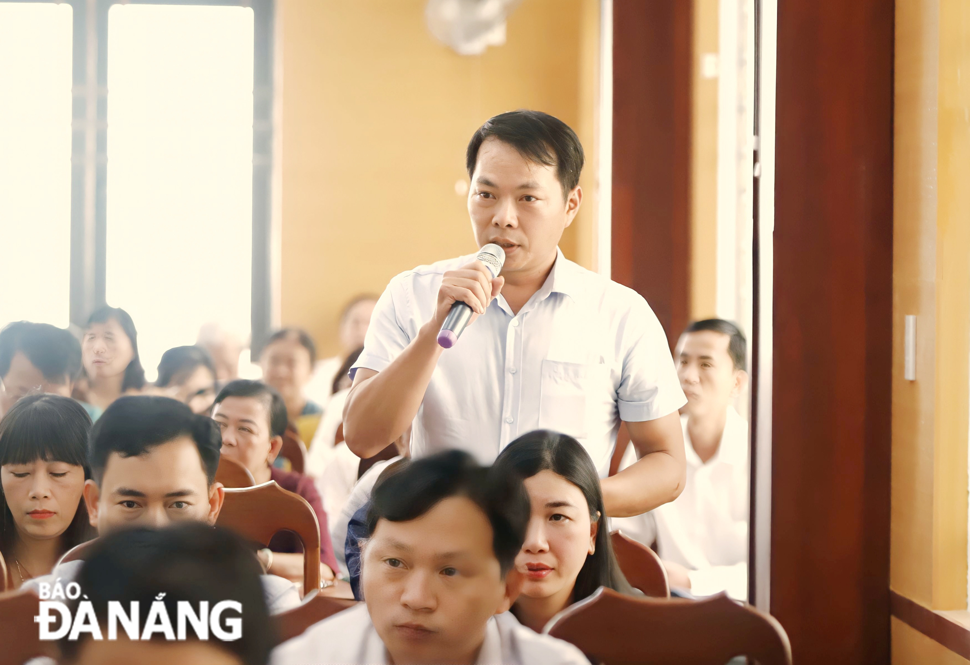 tiep xuc cu tri ngay 2211 4
