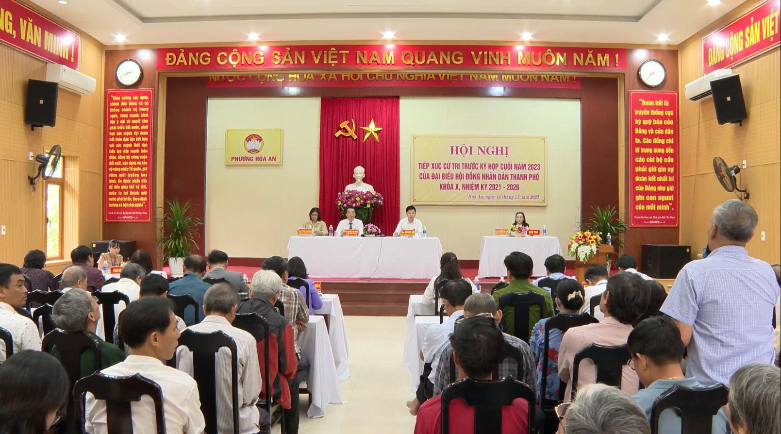 tiep xuc cu tri phuong hoa an