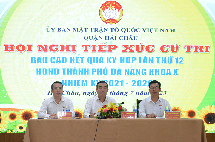 tiep xuc cu tri quan hai chau ngay 2807