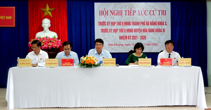 tiep xuc cu tri xa hoa khuong
