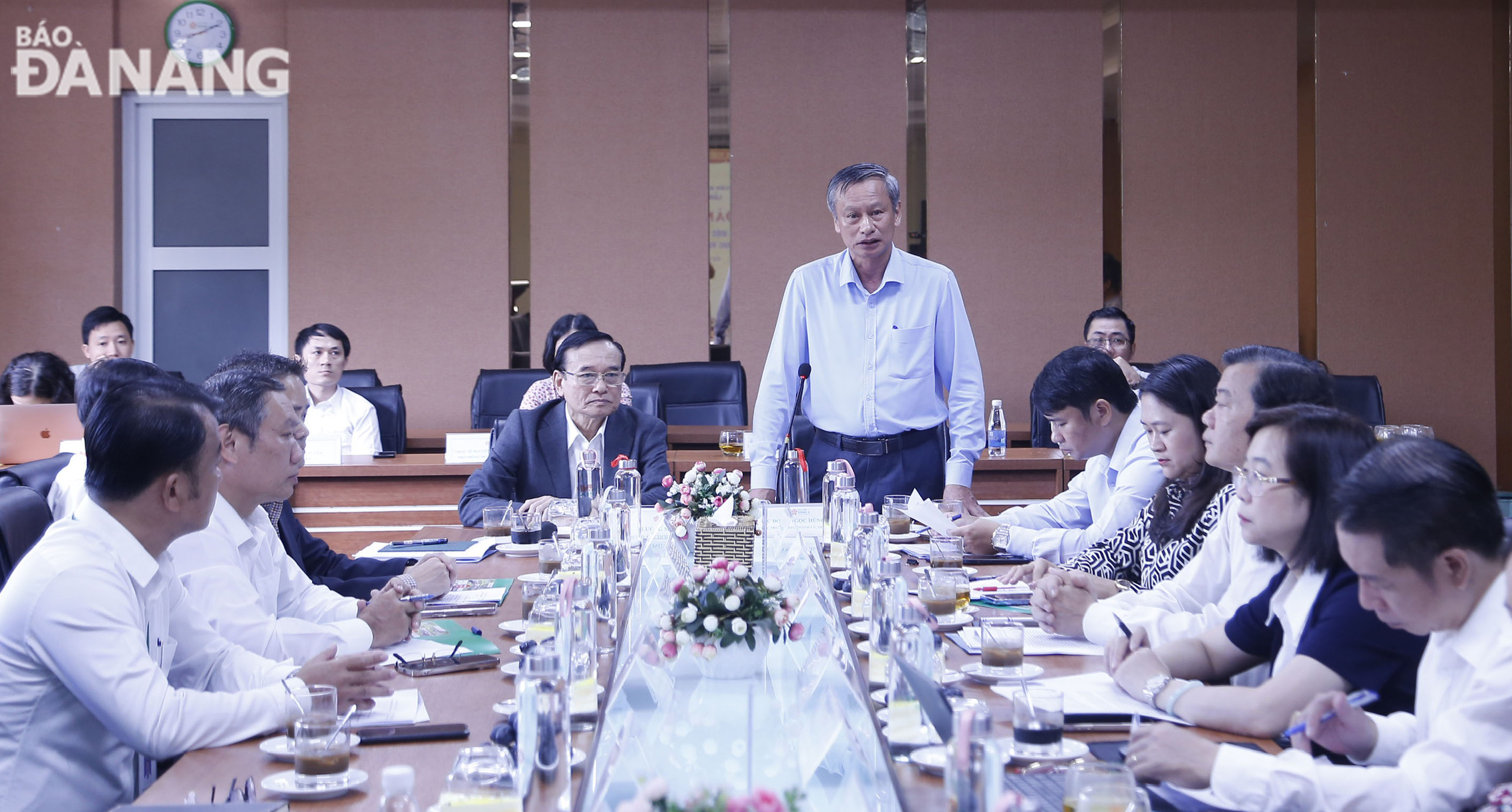 tieu ban van kien lam viec voi dai hoc dong a