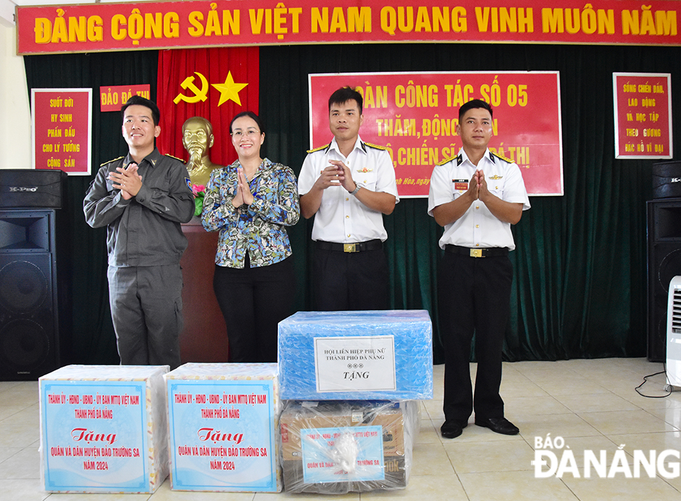 tong ket chuyen tham truong sa 2024