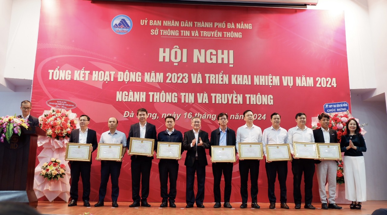 tong ket hoat dong nganh truyen thong 1
