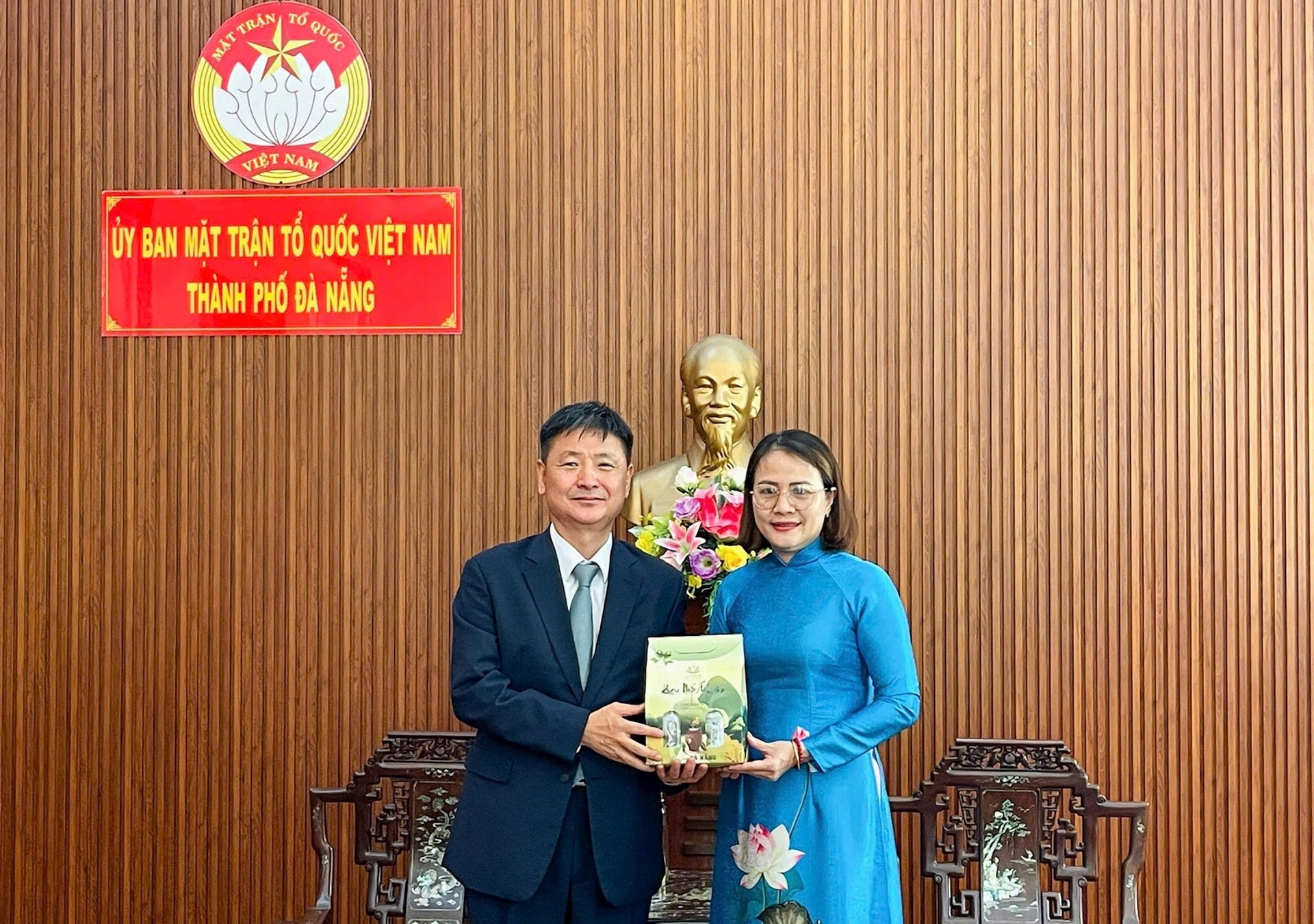 tong lanh su han chao ket thuc nhiem ky 7 2025 7