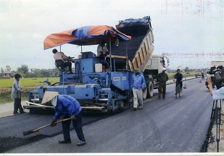 trai nhua duong