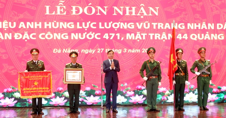 trao anh hung luc luong vu trang nhan dan cho tieu doan dac cong 471 1