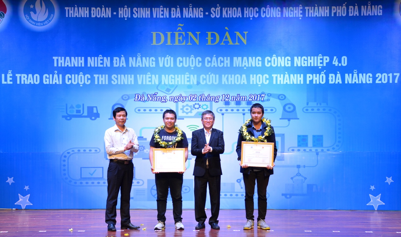 trao giai thuong sang tao tre da nang