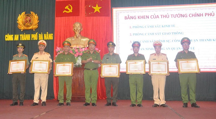 trao thuong cong an da nang