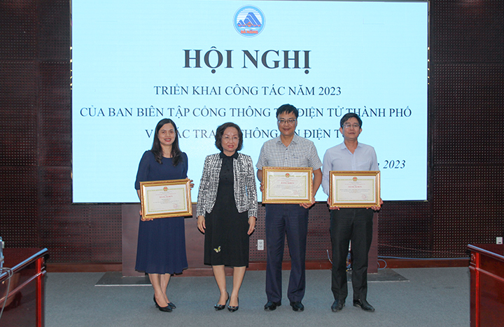 trien khai nhiem vu nam 2023 cua cong ttdt tp 2