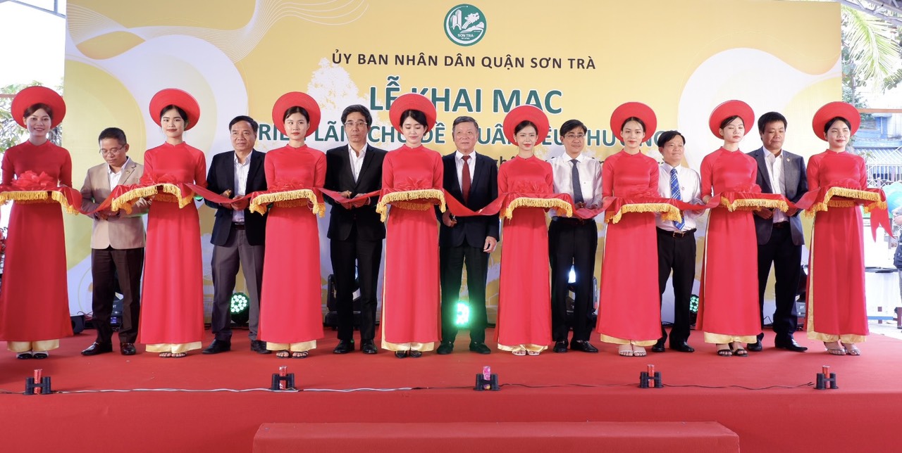trien lam xuan yeu thuong 2024