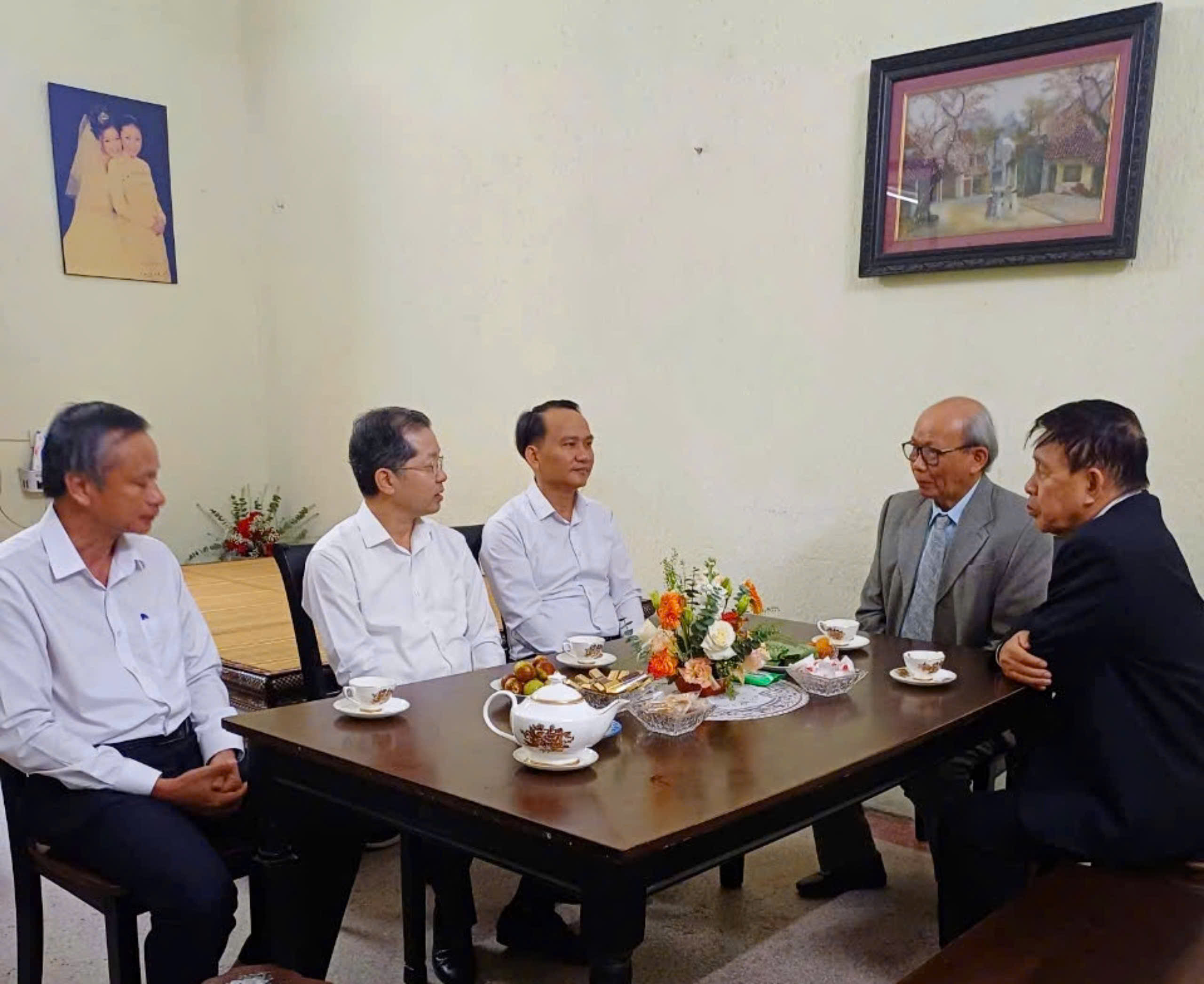 tuong nho bi thu nguyen trac 2024 1