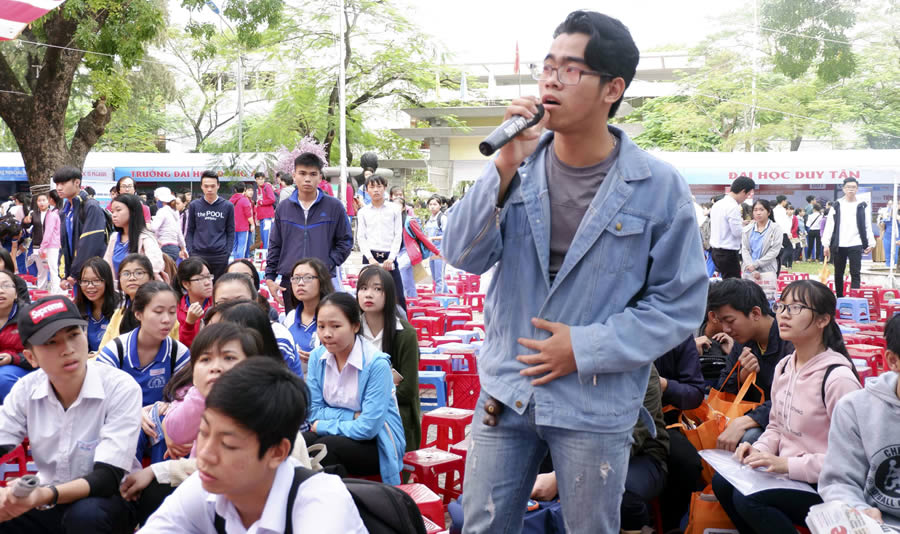 tuyen sinh 2018