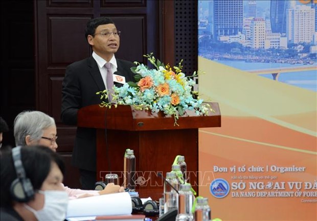 vice chairman of the municipal people e2 80 99s committee ho ky minh