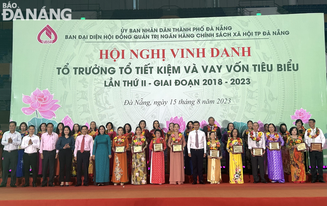 vinh danh to truong tiet kiem va vay von tieu bieu 1