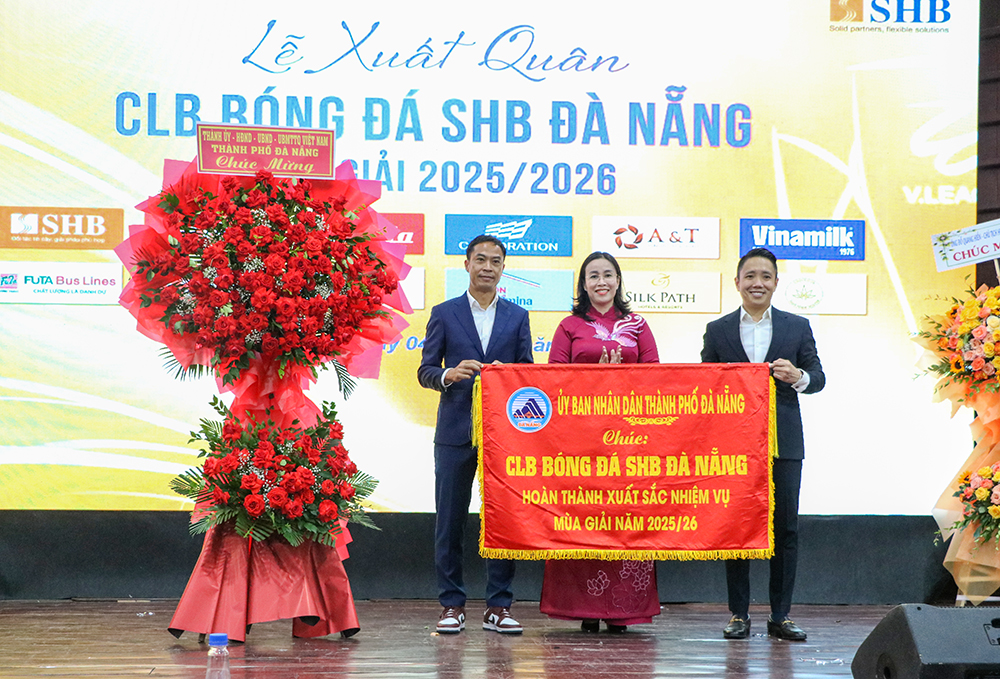 xuat quan clb shb da nang 8 2025 1